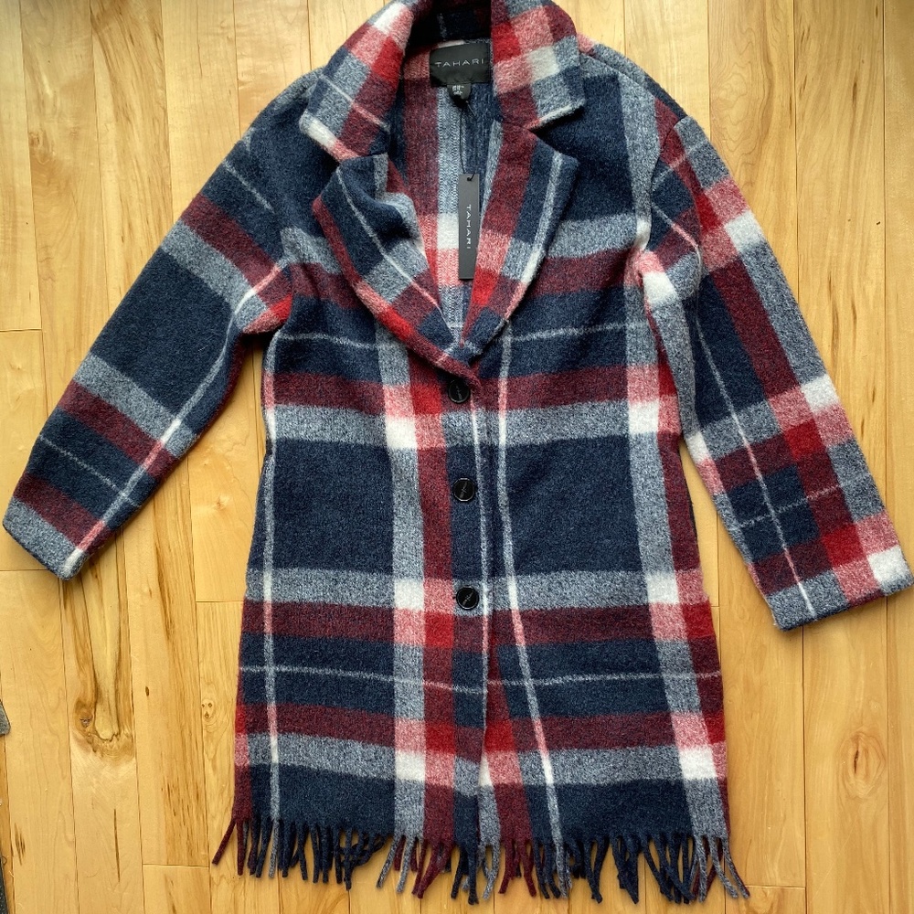 Tahari Buffalo navy red white plaid oversized coat